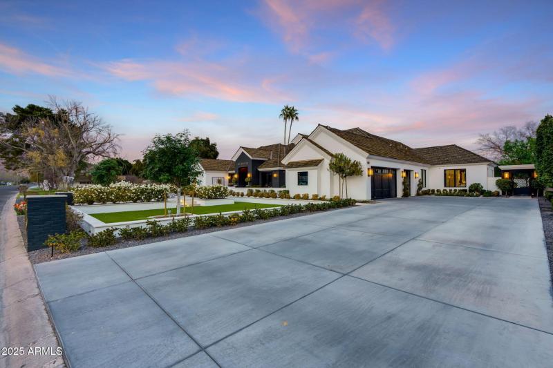 72-web-or-mls-3851-n-jokake-dr