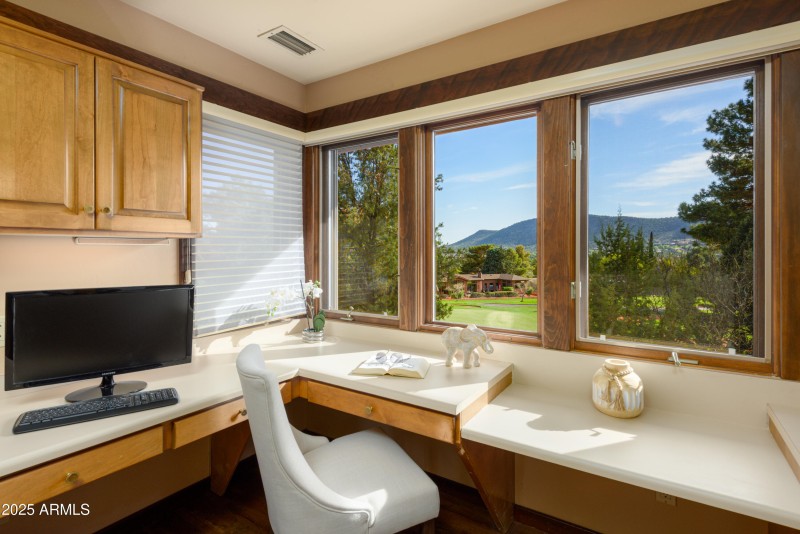 115 Merry Go Round Rock Rd-18