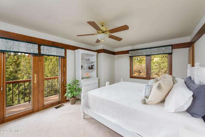 115 Merry Go Round Rock Rd-21