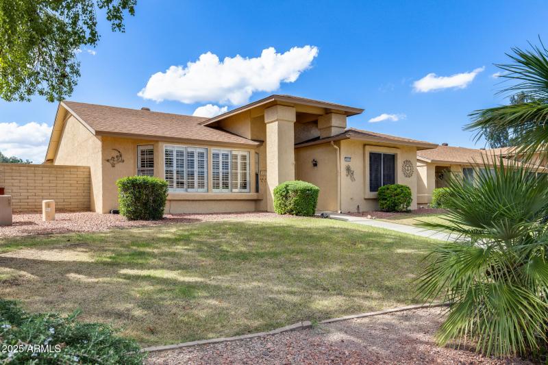 HOA maintained yard