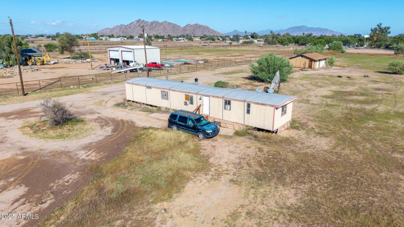 25 Val Vista