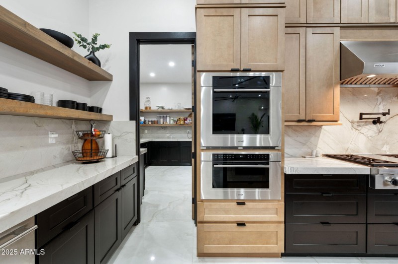 30-Kitchen to Pantry