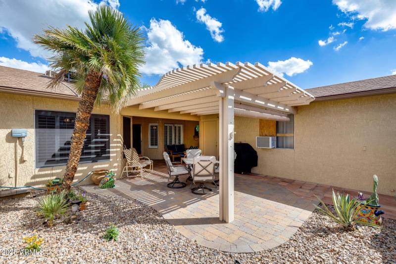 Relaxing outdoor living!