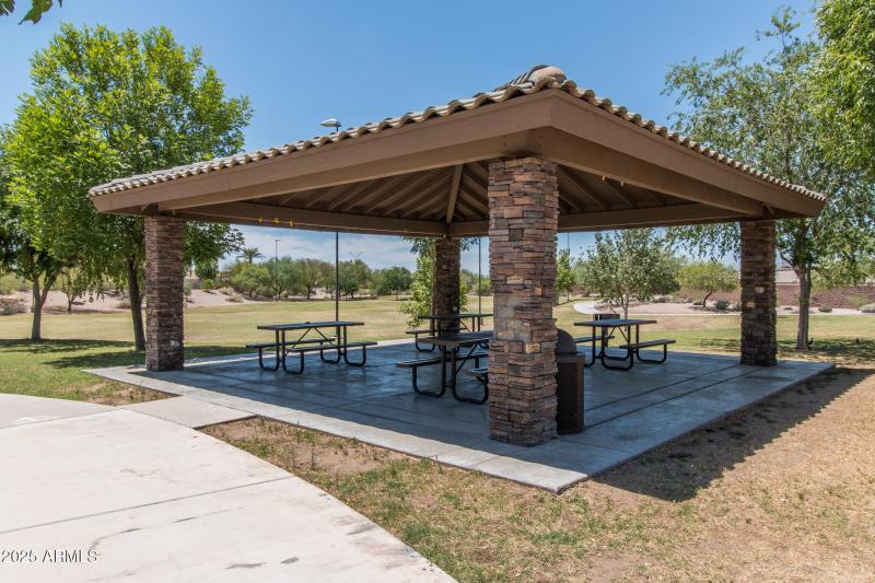 I) COMMUNITY PARK