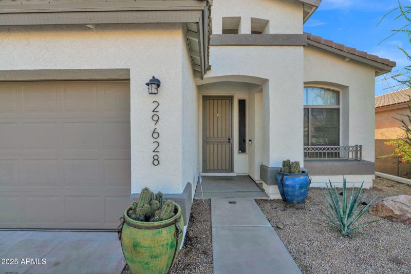 4-web-or-mls-P1327352