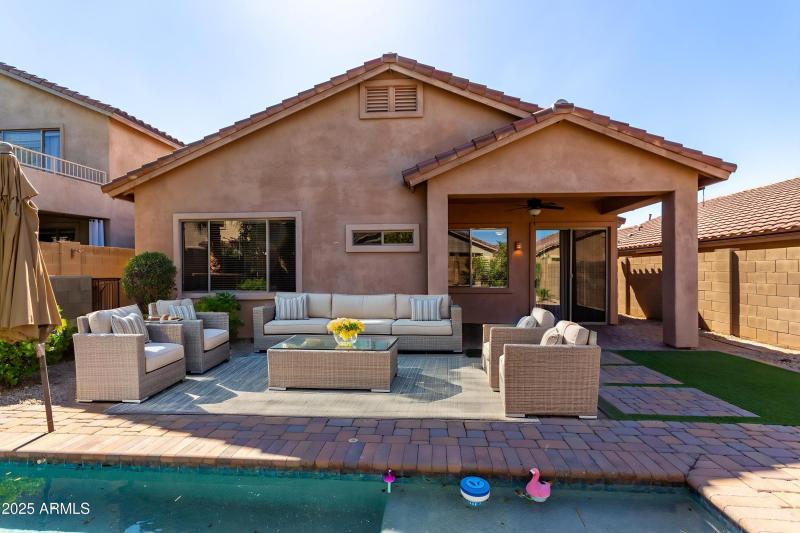 10222 E Blanche Dr