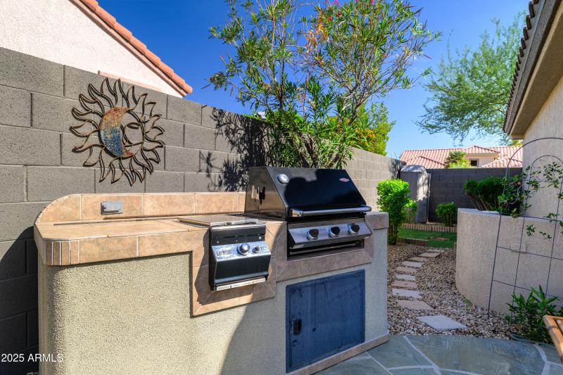 Built In BBQ