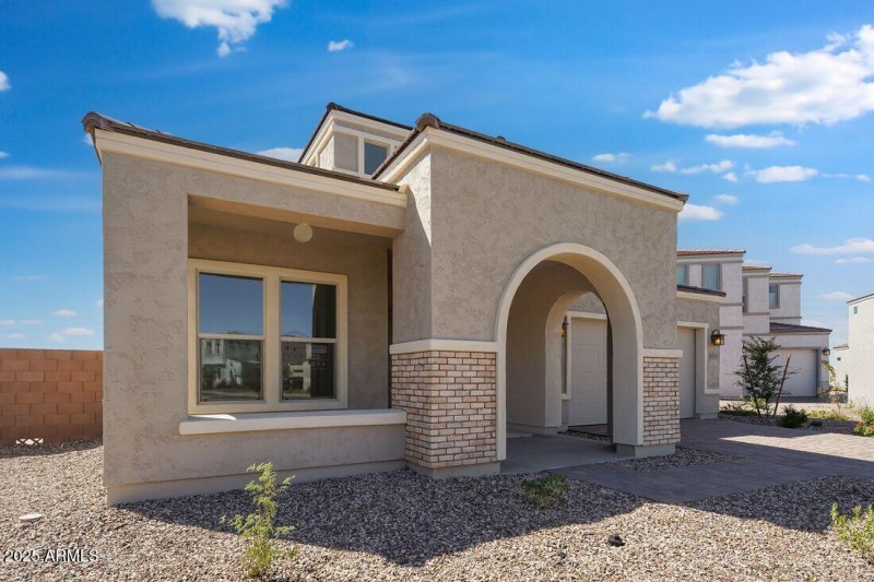 38028 N BRIDLEWOOD Lane - Ready Now!