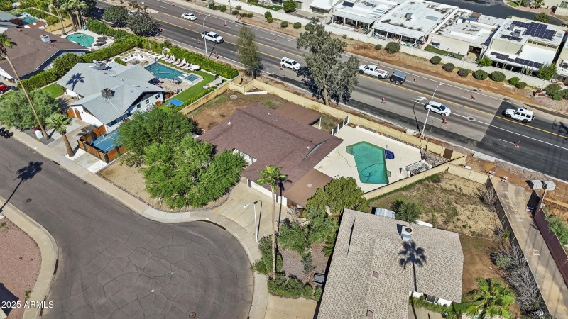 44_dji_20251014104518_0004_d