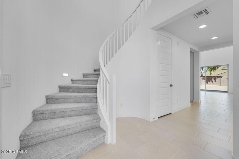 4030 E BRITTLEBUSH Lane - Ready Now!