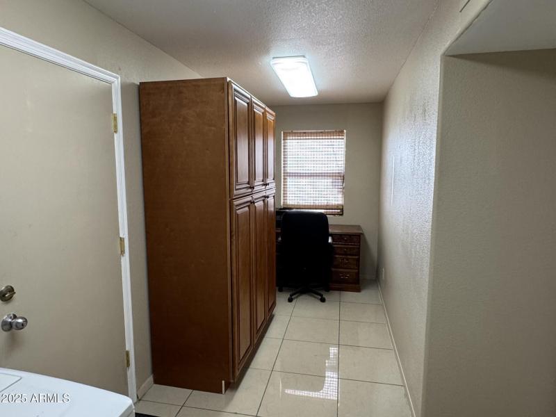 Office/Laundry