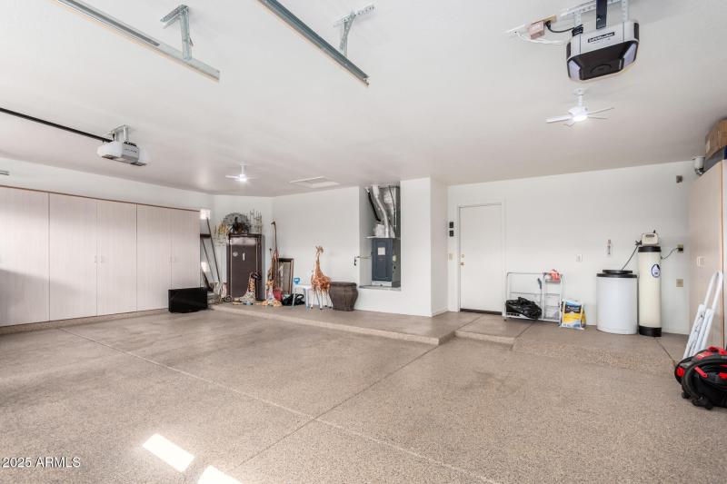 41 Garage