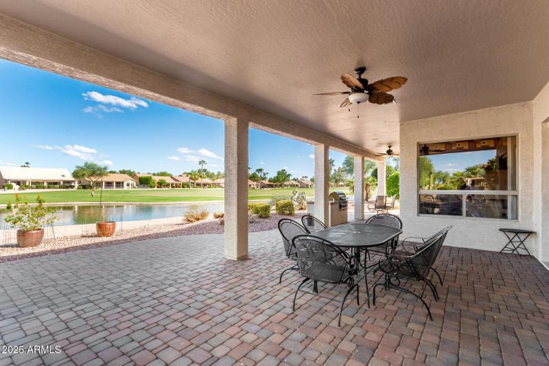44 Gorgeous Lakeview