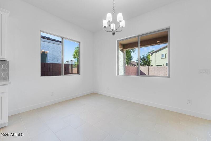 4050 E BRITTLEBUSH Lane - Ready Now!