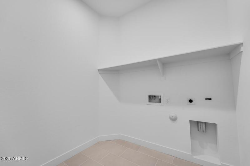 4050 E BRITTLEBUSH Lane - Ready Now!