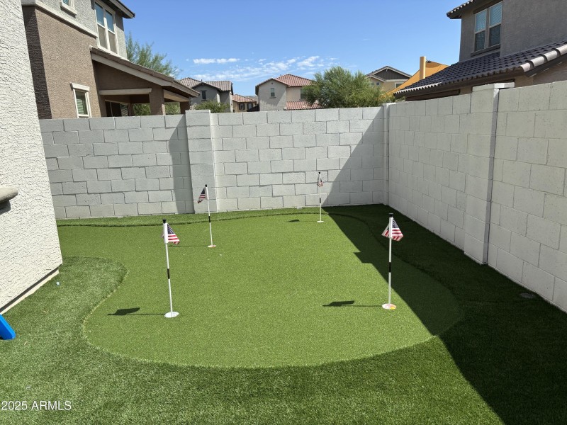Putting Green3