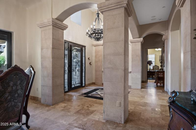 9290 E Thompson Peak Pkwy #409-22-2