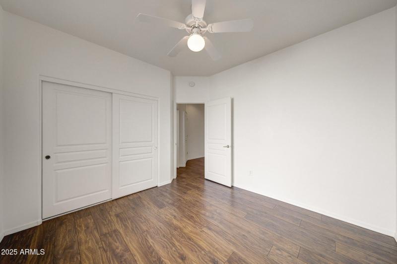 Guest bedroom