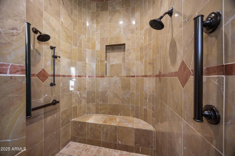 9290 E Thompson Peak Pkwy #409-37-2