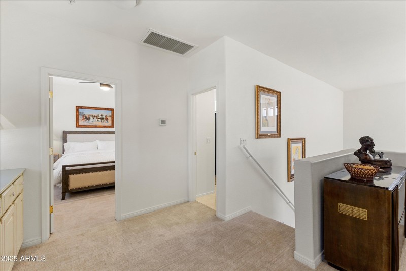 27-8100 E Camelback Rd