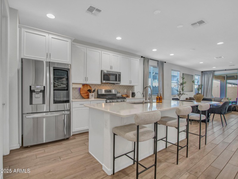 Kitchen-(1)