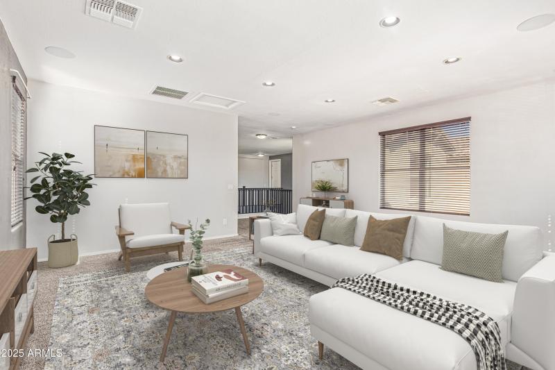 Loft 2