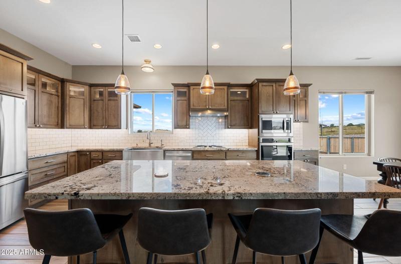 12-Kitchen Island