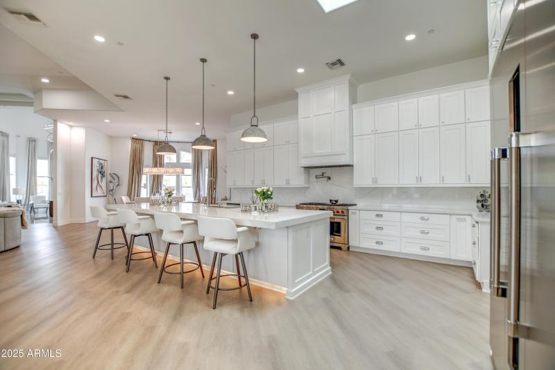 Kitchen 6