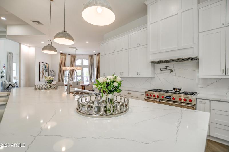 Kitchen 10