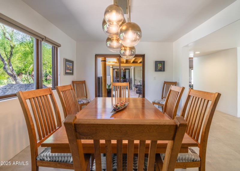 Listings_2014_SmoketreeDr_Images-21