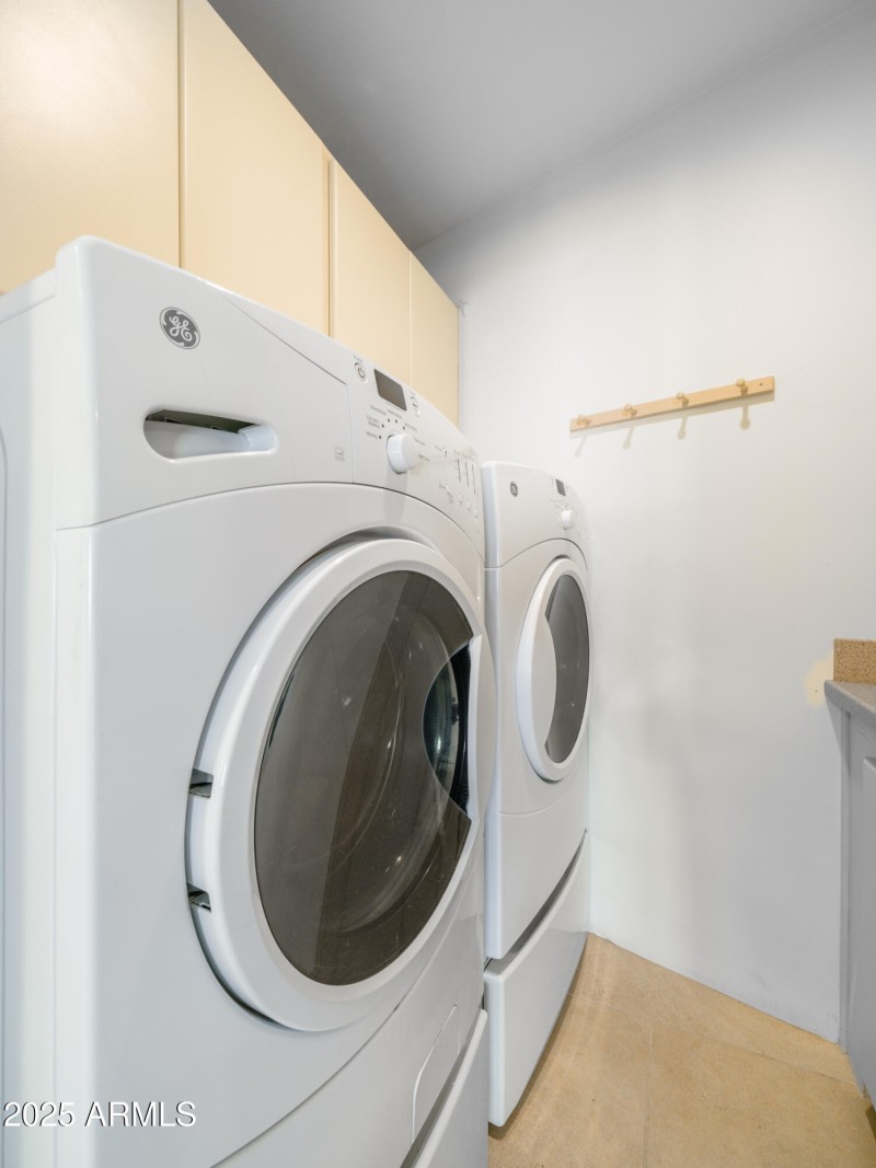 Listings_2014_SmoketreeDr_Images-70