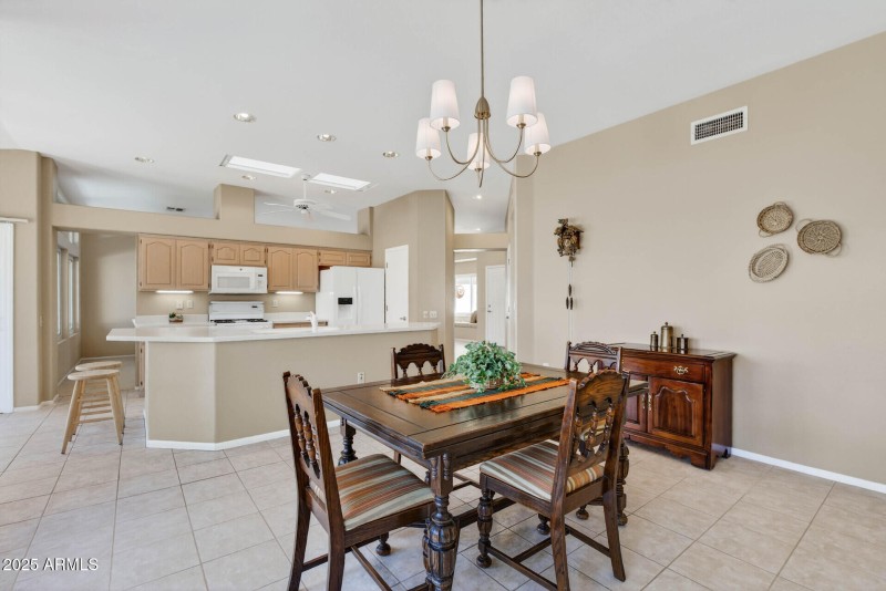 Dining towards Kitchen