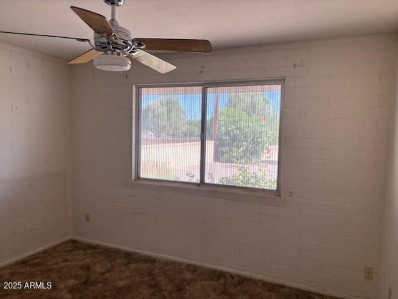 Guest bedroom