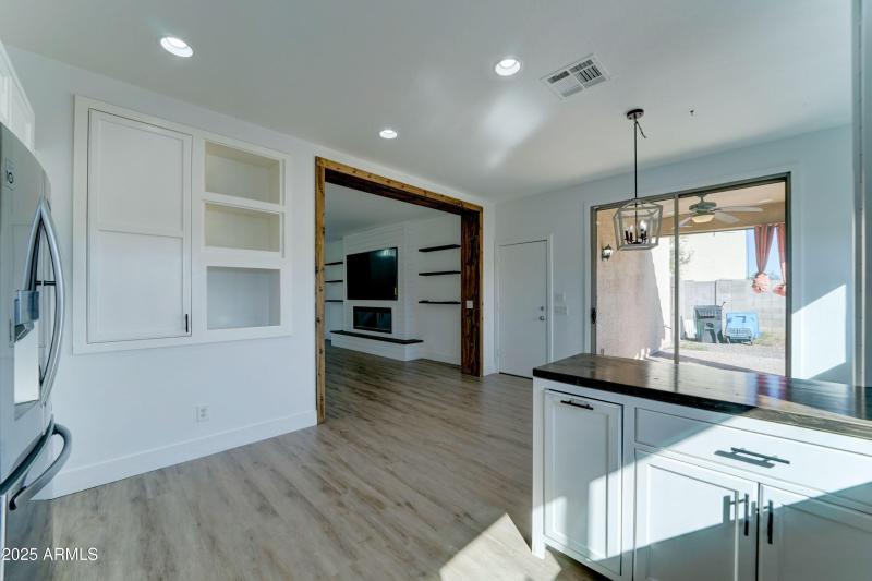 4933 N 108th AVE-7