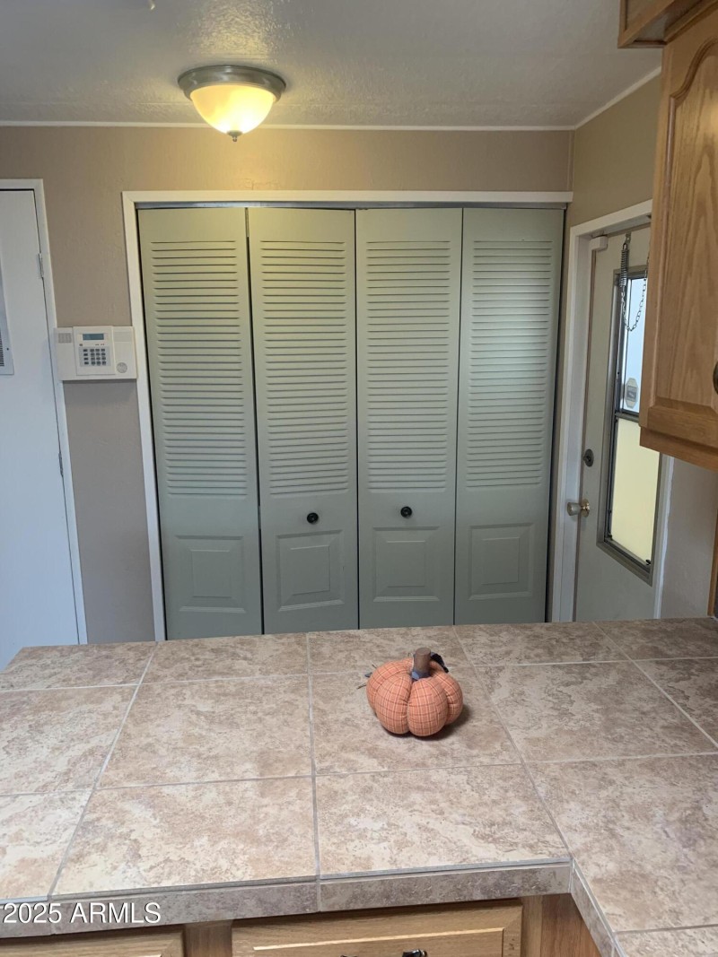 305 Laundry