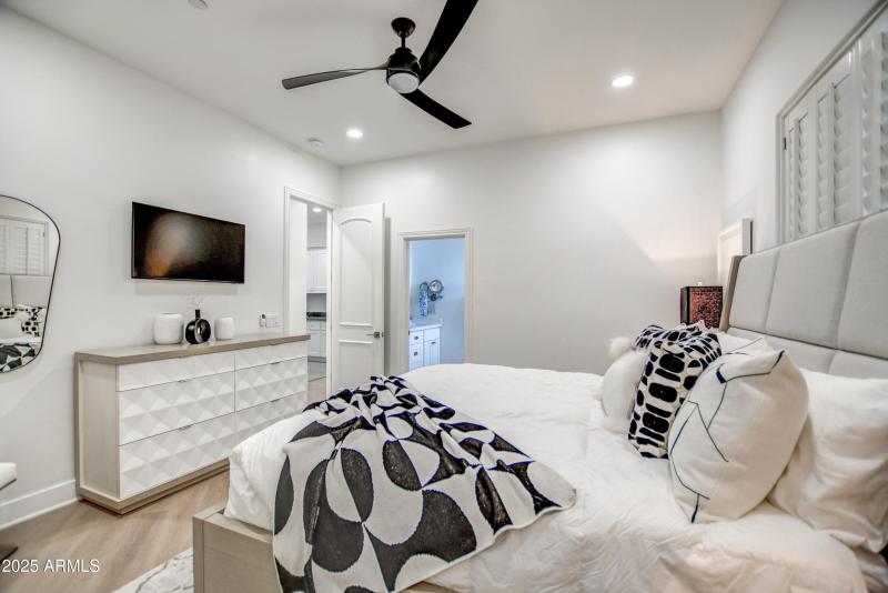 Bed 4, 2