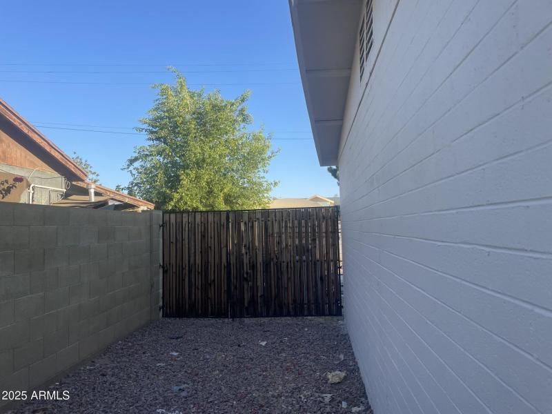 Rv Gate