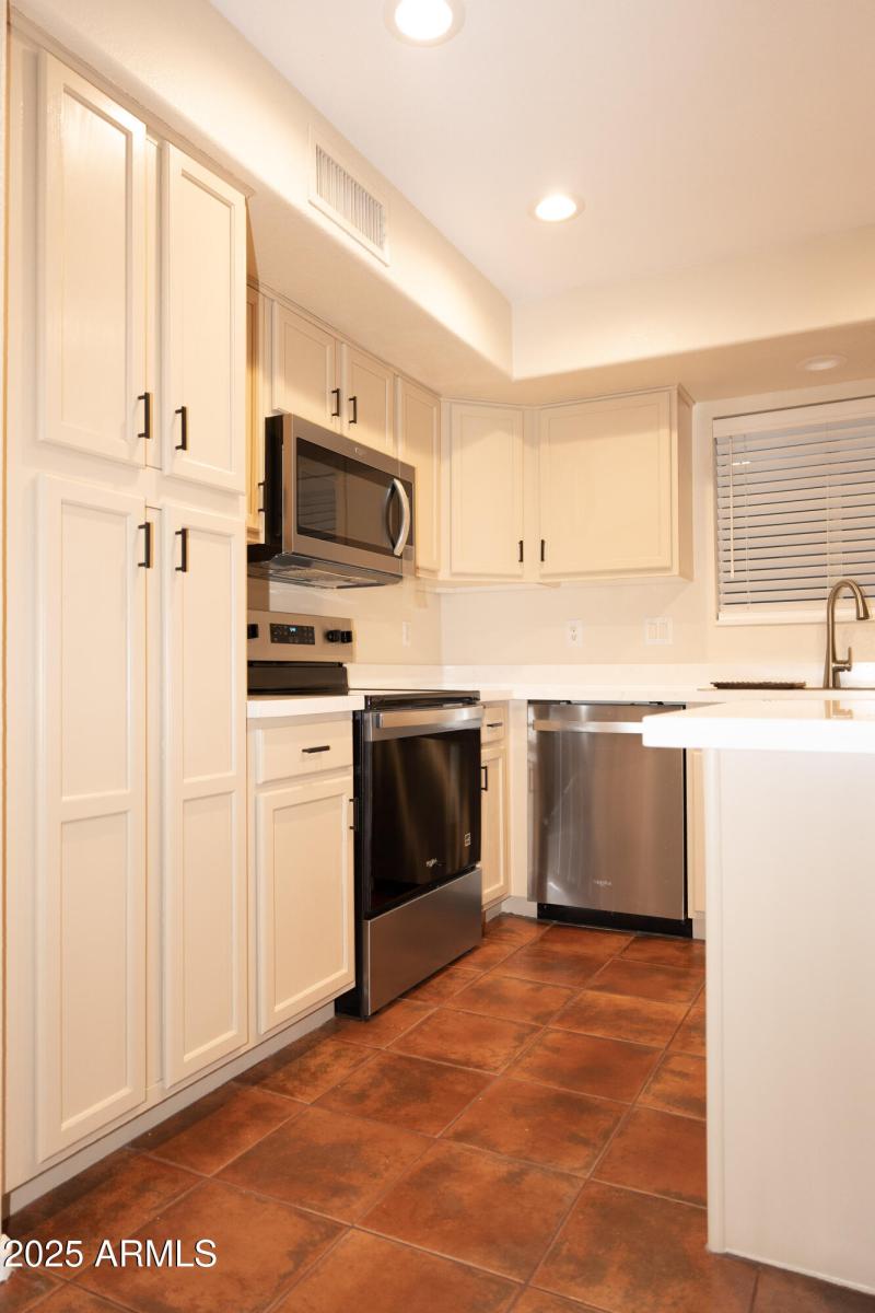 Kitchen 3