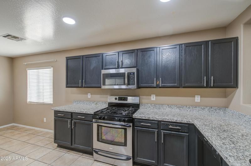 Kitchen 4