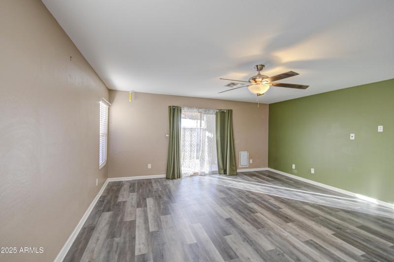 Living Room 4