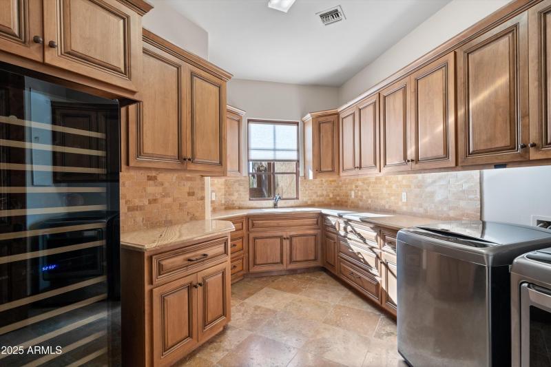073-Laundry Room