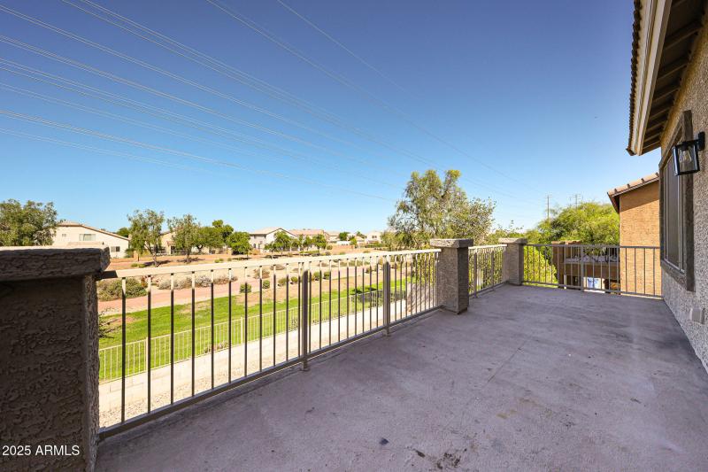 C (Fence lot View) (8)
