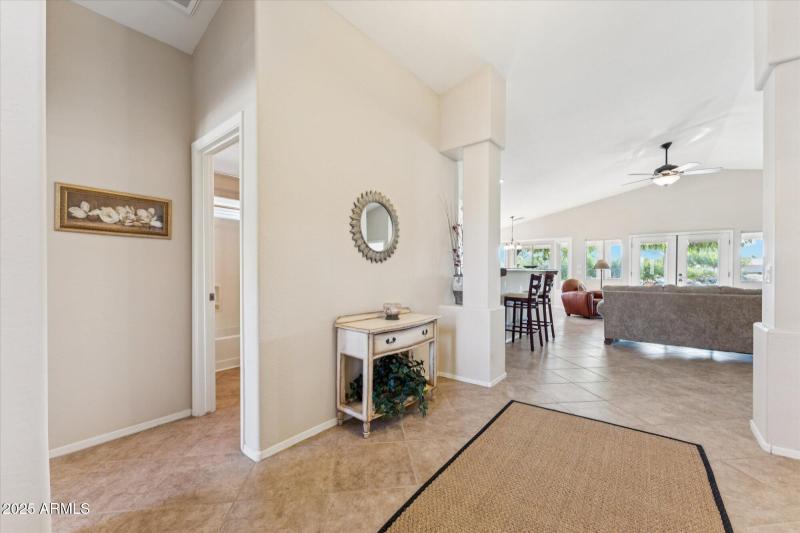 Entry to Livingroom
