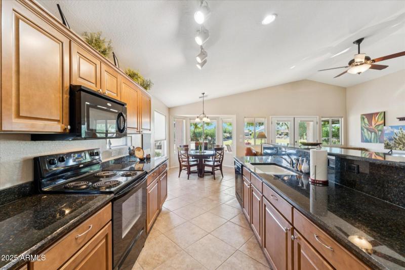 Kitchen 5