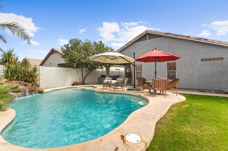 1140 S Rockwell St-29