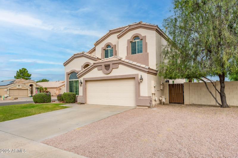 1648 E Palomino Dr - MLS-3