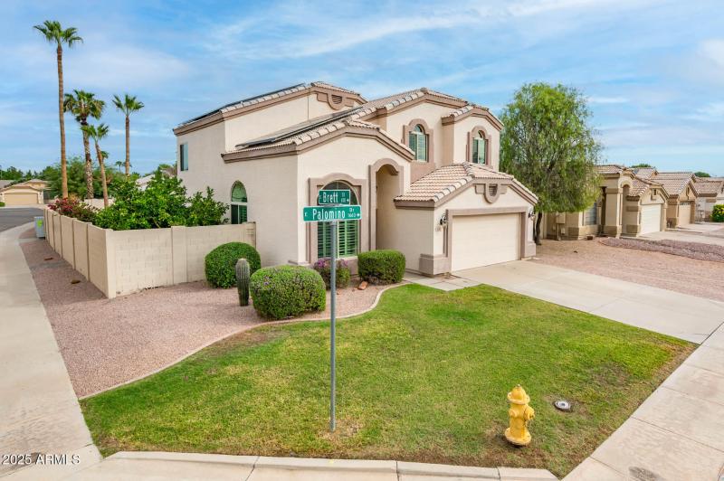 1648 E Palomino Dr - MLS-4