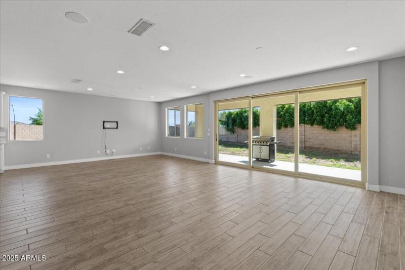 18-Living Room