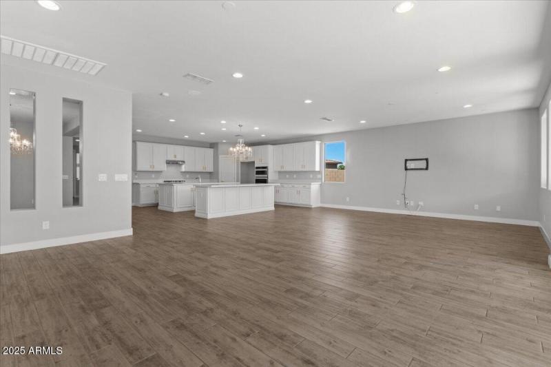 21-Living Room