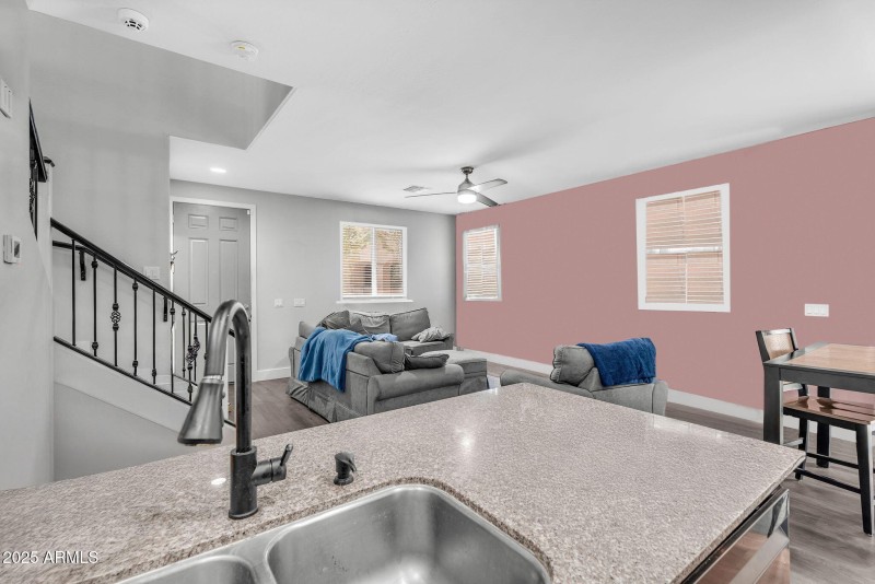 23-web-or-mls-17-web-or-mls-73rd Ave-13